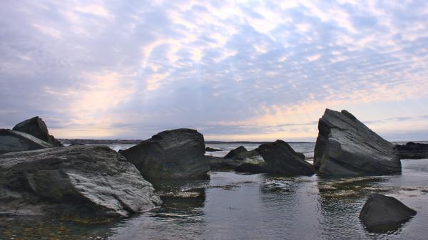God Rays at Cape Forchu